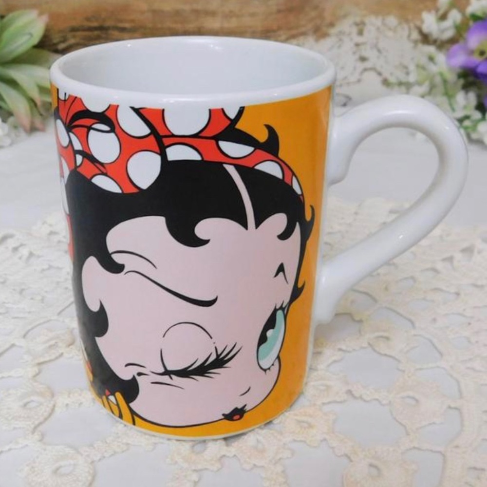 Betty Boop wink mug